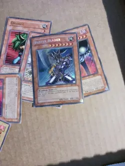 Lot Of Approx 500 Vintage YU-GI-OH TRADING CARDS. Tcg . Rare - Image 2