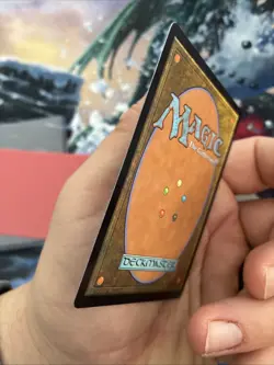 Roaming Throne The Lost Caverns of Ixalan Regular - Image 4