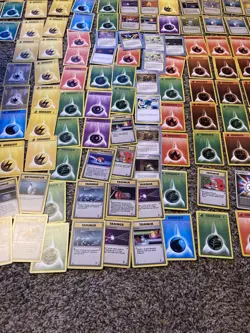 Pokemon Vintage Bulk Lot All Different Languages Mostly English - Image 2