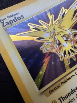 Pokemon Zapdos 16/102 Base Set Holo English 1999 Card - LP - Image 2