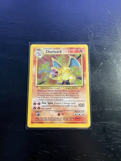 Pokemon TCG Charizard Base Set 4/102 Holo Rare - Image 1