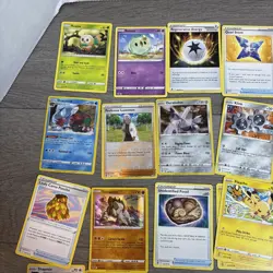 450+ Lot Of Pokemon Cards Bulk Lot. Not Graded. 2020, 2021, And 2022 - Image 2