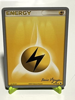 Pokemon Lightning Energy 109/109 World Championships 2004 NM Condition - Image 1