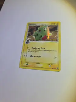 2006 Pokemon TCG Dragon Frontiers Larvitar δ 52/101 Reverse Holo Foil Stamped LP - Image 3