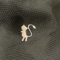 Official Pokemon TCG Collector Enamel Pins Mythical Mew - 2016 - Image 1