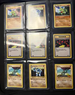 Vintage Pokemon Card Collection - No Binder Lot 2 Pages - US (Lot #8) - Image 2