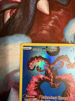 Galarian Moltres SWSH284 SWSH: Sword & Shield Promo Card Holo NM - Image 2