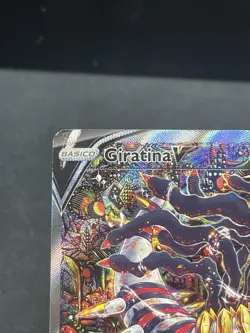 Pokemon TCG Giratina V Alt Art 186/196 Lost Origin Ultra Rare Portuguese - Image 4