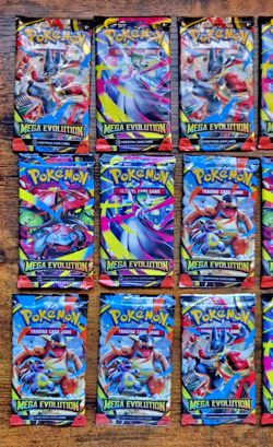 Pokemon TCG LOT of 15 Sealed Mega Evolutions Booster Packs 171313 - Image 3