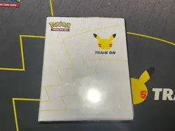 Pokemon TCG Jumbo Card Binder Lot 30 Cards Pikachu V Union Charizard & More - Image 1