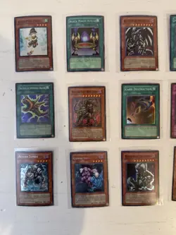 Konami Yu-Gi-Oh! 18 Card Lot All Holos - Image 2