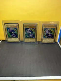 Konami Dark Magician Starter Deck: Yu Gi Oh SDY-006 Ultra Rare 2500/2100 LOT x3 - Image 1