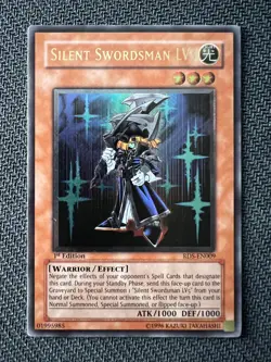 Yugioh Silent Swordsman LV3 1st Edition Ultimate Rare RDS-EN009 NM - Image 1