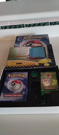 Pokemon Gotta Catch Em All Trading Card Game Starter Gift Box. - Image 3
