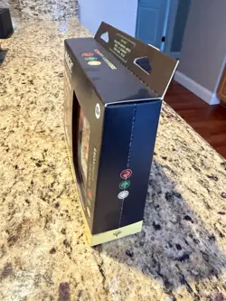 Magic the Gathering: Universes Beyond-Fallout Commander Deck (Scrappy Survivors) - Image 4