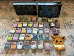 3500+ Unsearched Pokemon Card Bulk with Empty Mega Charizard Box & Accesories - Image 1