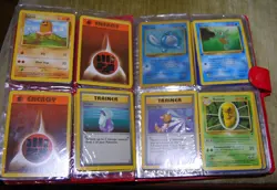 Pokemon Pikachu Red Collectors Album Binder Vintage 1999, Binder with cards - Image 2