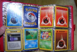 Pokemon Pikachu Red Collectors Album Binder Vintage 1999, Binder with cards - Image 3