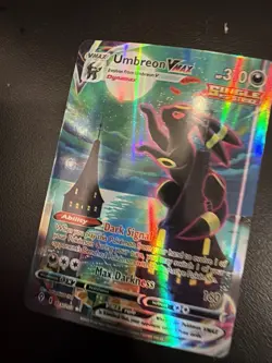 Pokemon Umbreon VMAX Alternate Art Secret Rare Holo 215/203 Evolving Skies - Image 2