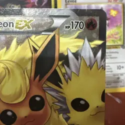 Pokemon TCG: Flareon EX RC28/RC32 Generations: Radiant Collection LP - Image 3