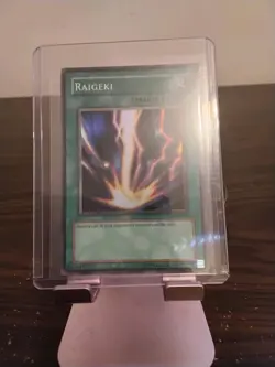 Yu-Gi-Oh! TCG Raigeki Legend of Blue Eyes White Dragon LOB-053 Unlimited... - Image 1