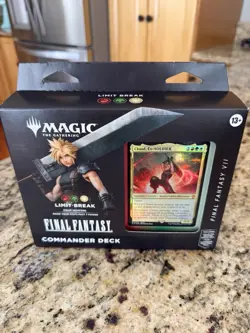 Magic: The Gathering - Final Fantasy Commander Deck, FF VII. New. - Image 1