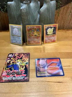 vintage Pokemon cards Charizard lot of 5 - Image 1