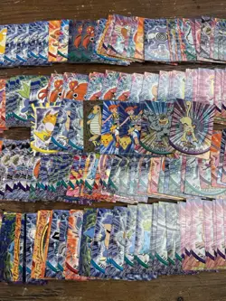 HUGE Pokemon Topps Trading Cards 1999 TV animation edition Lot of 425 Cards - Image 3