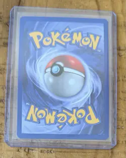 Pokemon TCG Pikachu #60/64 Non-Holo 1st Edition Vintage - Image 2