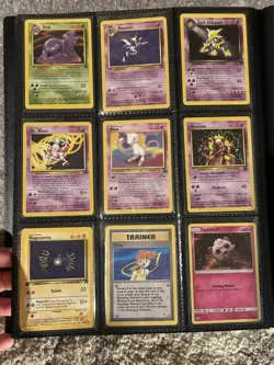 Pokemon Mewtwo Huge Binder Lot of over 100 VINTAGE Cards! Vintage Holo's WOTC - Image 5