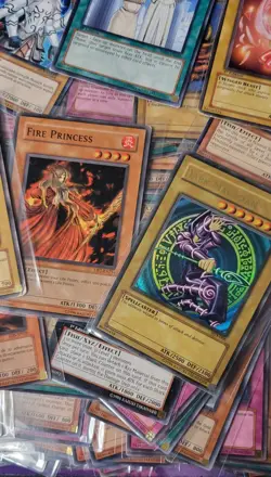 520+ Vintage Yu-Gi-Oh! English & Spanish Card Lot LP-DM Holos-Non Holos - Image 5
