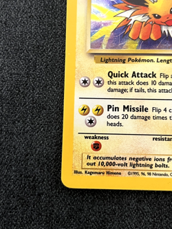 Pokemon TCG Jolteon Jungle 4/64 Holo Unlimited Holo Rare LP - Image 3