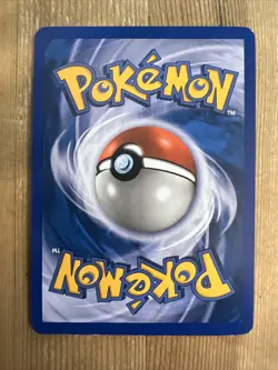 Pikachu - 70/100 - Majestic Dawn Set TCG - Pokemon Card - Reverse Holo LP - Image 2