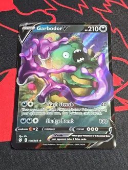Pokemon TCG Garbodor V # 100/203 Evolving Skies Half Art Ultra Rare Card NM - Image 1