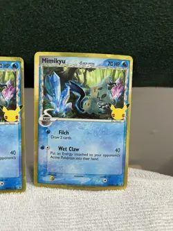 Mimikyu (Delta Species) SWSH136 SWSH: Sword & Shield Promo Cards Holo - Image 2