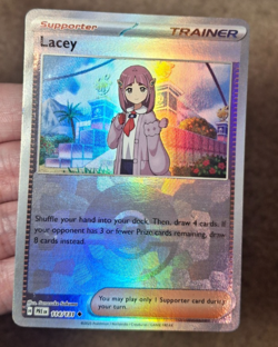 2025 POKEMON PRISMATIC EVOLUTIONS LACEY SUPPORTER MASTER BALL REV HOLO 114/131 - Image 1