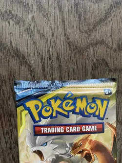 Pokemon TCG Unbroken Bonds Booster Pack Sealed Sun & Moon Reshiram & Charizard - Image 2