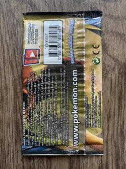 Pokemon TCG Unbroken Bonds Booster Pack Sealed Sun & Moon Reshiram & Charizard - Image 4