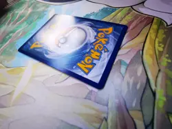 Bea (Secret) 193/185 SWSH Vivid Voltage Holo Pokemon Card NM/M - Image 4