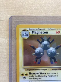 Pokemon TCG Magneton Base Set Holo Rare Card 9/102 LP Condition - Image 4