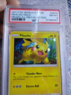 PIKACHU HOLO PSA 8 2017 POKEMON SM BLACK STAR PROMO #SM76 S.L. PIN COLLECTION 07 - Image 2