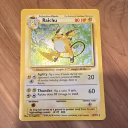 Pokemon Raichu Holo Rare 14/102 Base Set WOTC Vintage 1999 English Card - Image 1
