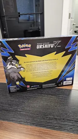 Pokemon Rapid Strike Urshifu V Box - SWSH05: Battle Styles - Image 2