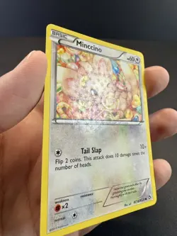Pokemon TCG Minccino Legendary TreasuresRadiant rc18/rc25 LP+/NM Holofoil - Image 3