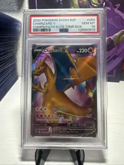 Charizard V SWSH050 SWSH: Sword & Shield Promo Cards Holo - Image 1