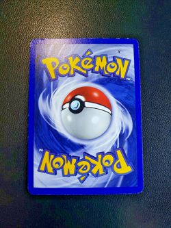 1999 Pokemon Shadowless #7 Hitmonchan Holo Base - Image 2