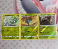 Pokemon TCG Bulbasaur Ivysaur Venusaur Evo Set Reverse Holo Shining Legends - Image 1