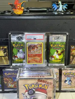 2013 POKEMON B & W LEGENDARY TREASURES CHARIZARD HOLO 19/113 PSA 8 NM-MT - Image 4