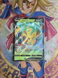 Pokemon Card Leafeon V 007/203 Evolving Skies Holo Ultra Rare Mint/NM - Image 1
