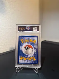 2025 POKEMON PRE EN-PRISMATIC EVOLUTIONS MASTER BALL REVERSE HOLO UMBREON PSA 8 - Image 2